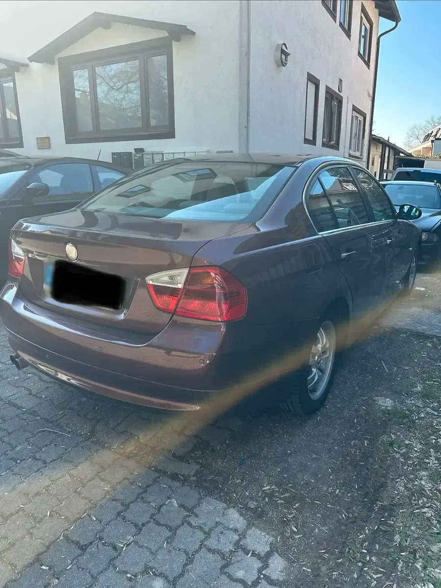 Gebraucht BMW 325 218 PS (160 kW) 2006 Limousine