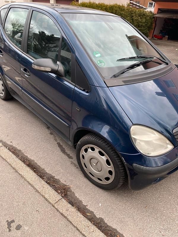 Gebraucht Mercedes A140 75 PS (55 kW) 2003 Blau Limousine
