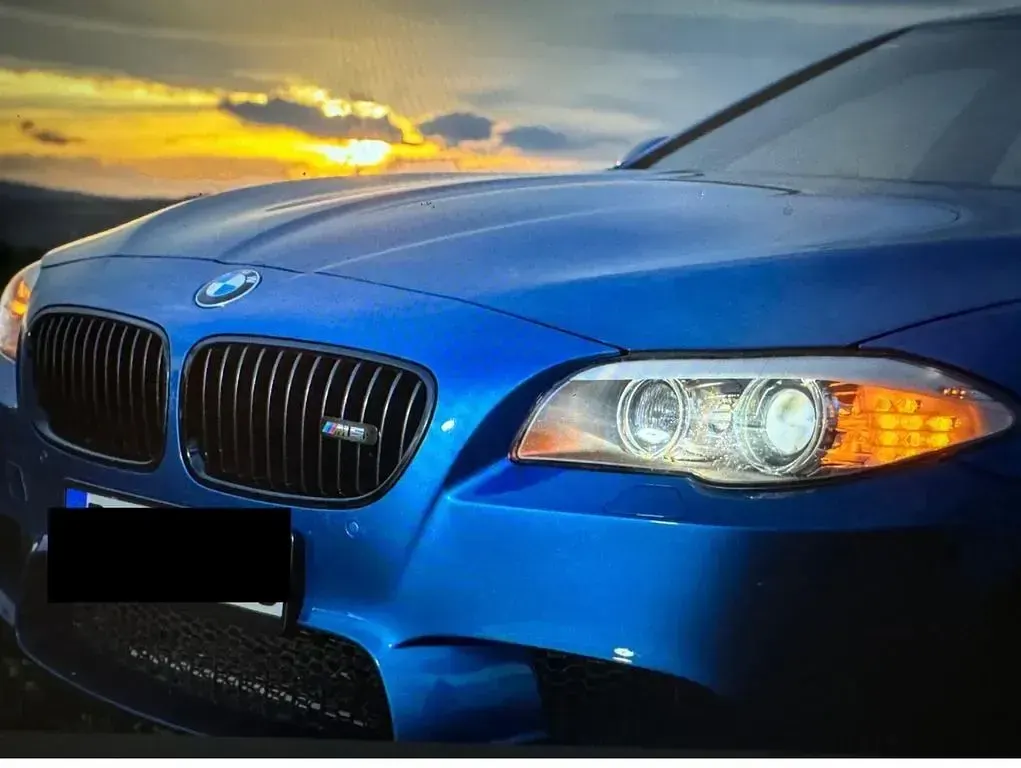 Gebraucht BMW M5 Performance 560 PS (411 kW) 2014 Blau Limousine