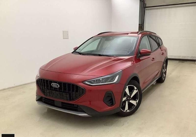 Rot Gebraucht 2024 Ford Focus Active X Limousine | 23.900 € (Guter Preis) - Bild 1/4