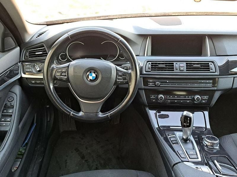 Second-hand BMW 520 184 CP (135 kW) 2014 Negru Break