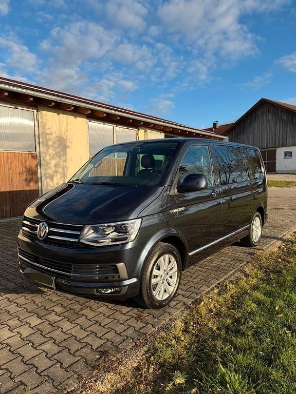 Używany VW T6 Generation Six 150 KM (110 kW) 2019 Niebieski Van
