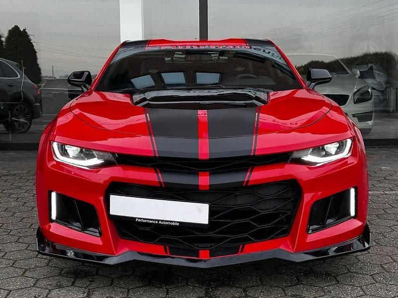 Gebraucht Chevrolet Camaro 275 PS (202 kW) 2023 Rot Coupé