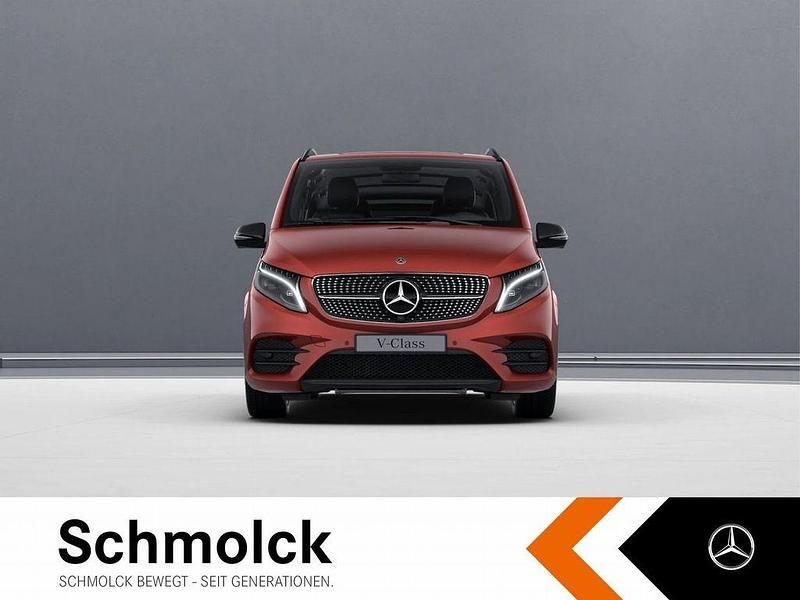 Gebraucht Mercedes V220 AMG 163 PS (119 kW) 2021 Rot Van / Kleinbus