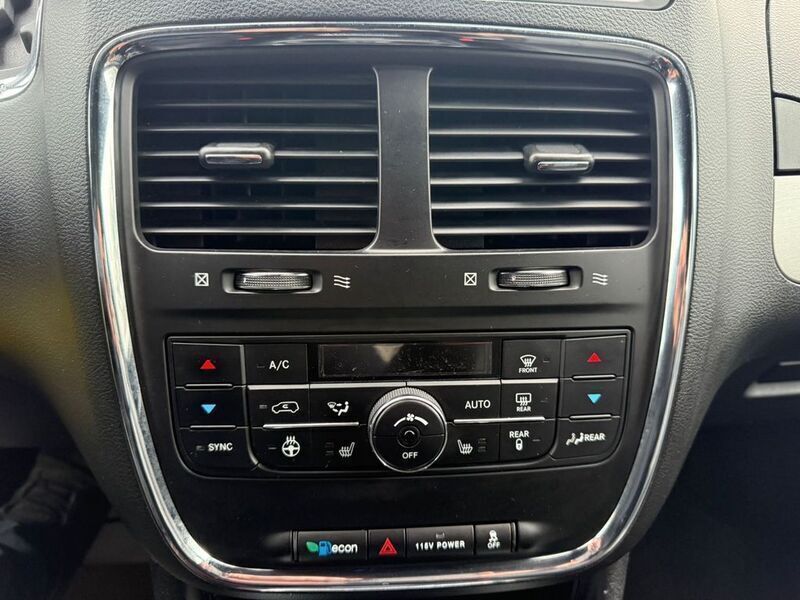 Gebraucht Dodge Grand Caravan 287 PS (211 kW) 2019 Weiß Van / Kleinbus