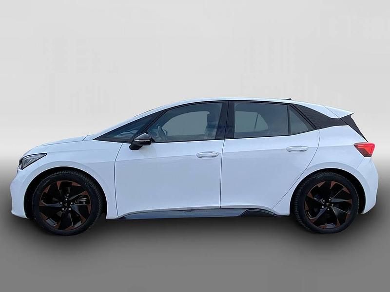 Gebraucht Cupra Born e-Boost 169 kW (231 PS) 2022 Weiß Kleinwagen