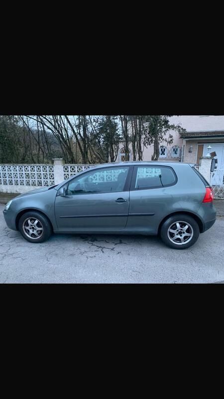 Gebraucht 2006 VW Golf V Kleinwagen | 2.200 € - Bild 1/4