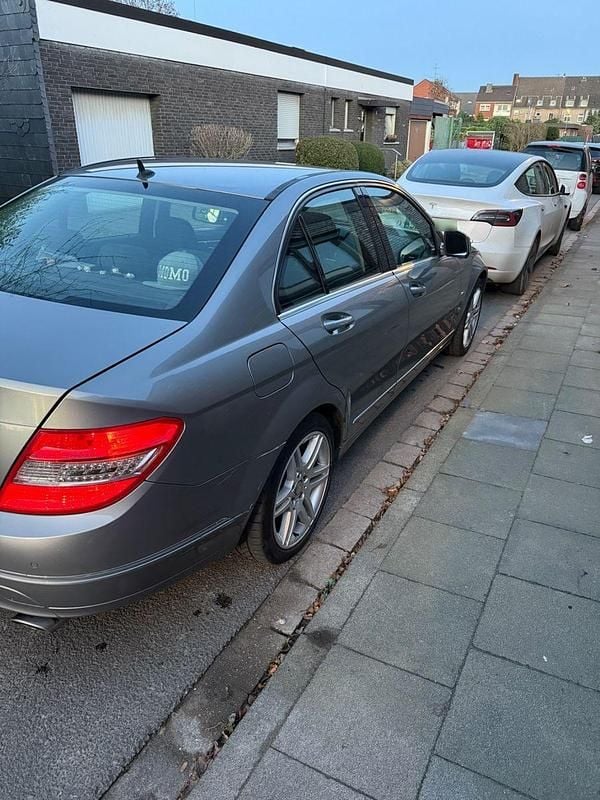 Gebraucht Mercedes C320 Elegance 224 PS (164 kW) 2007 Grau Limousine