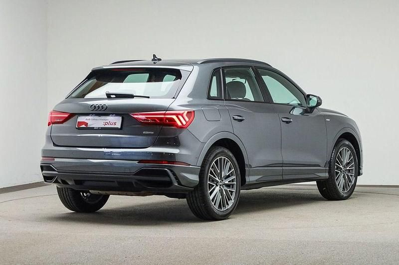 Gebraucht Audi Q3 S-Line 245 PS (180 kW) 2022 Daytonagrau perleffekt (metallic) SUV