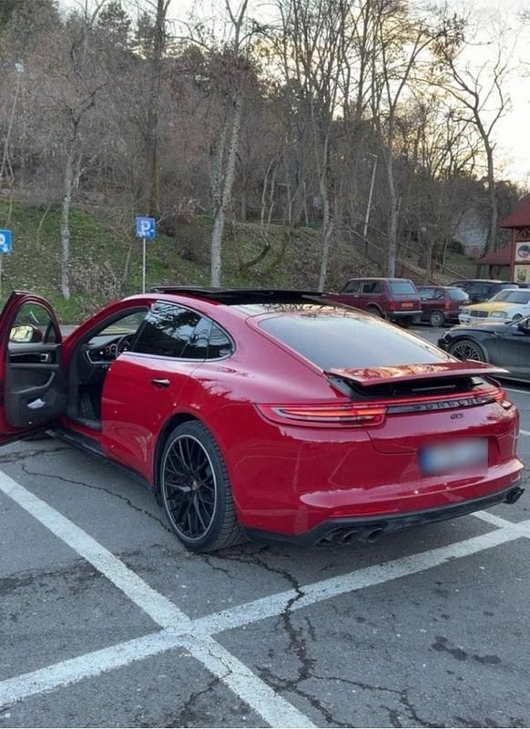 Gebraucht Porsche Panamera 4 330 PS (242 kW) 2019 Rot Limousine