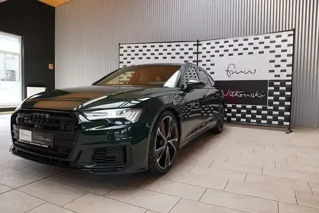Usata Audi S6 Ambiente 344 CV (253 kW) 2023 Verde Station wagon