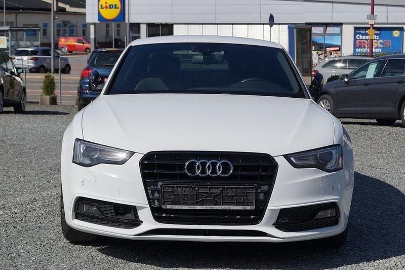 Weiß Gebraucht 2013 Audi A5 S-Line Coupé | 8.990 € (Guter Preis) - Bild 1/4