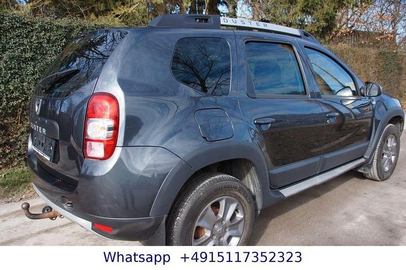 Gebraucht Dacia Duster Prestige 109 PS (80 kW) 2015 Grau SUV