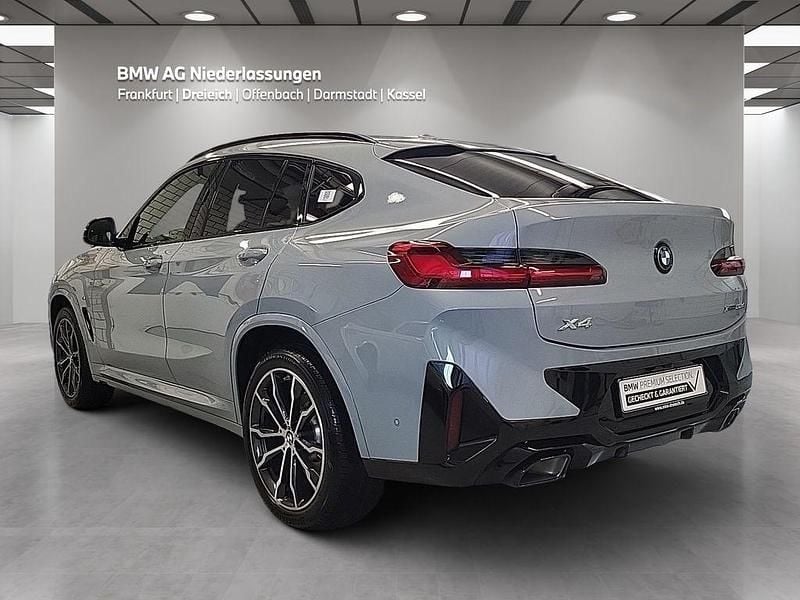 Gebraucht BMW X4 M Sport 190 PS (139 kW) 2023 Grau SUV