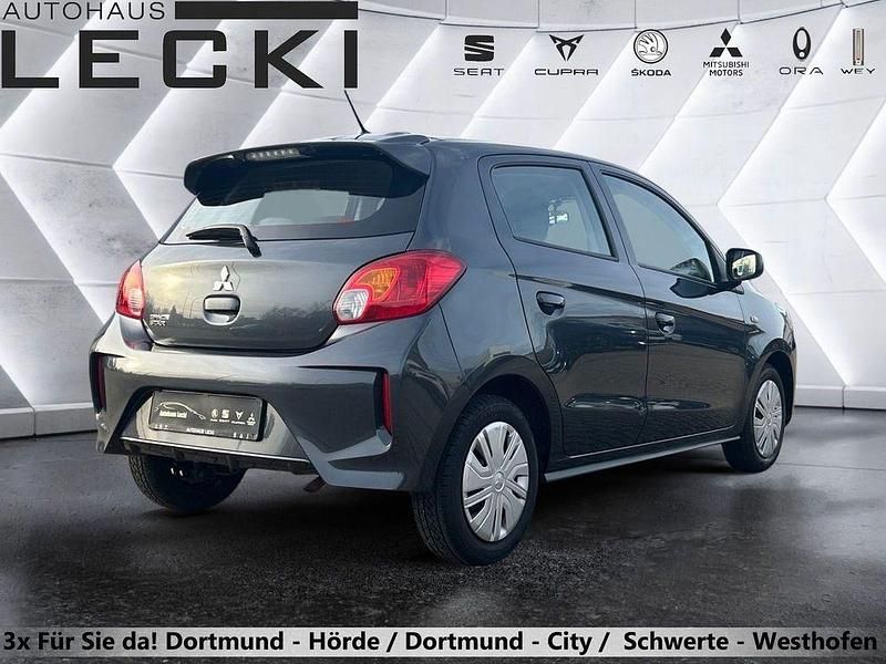 Gebraucht Mitsubishi Space Star Select 71 PS (52 kW) 2023 Grau Limousine