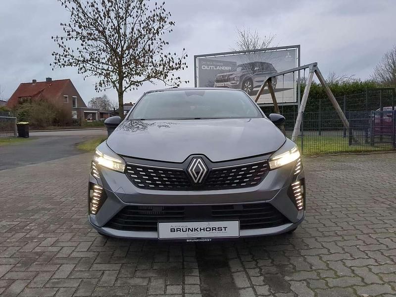 Neu Renault Clio V Techno 90 PS (66 kW) 2025 Dolomitgrau Kleinwagen