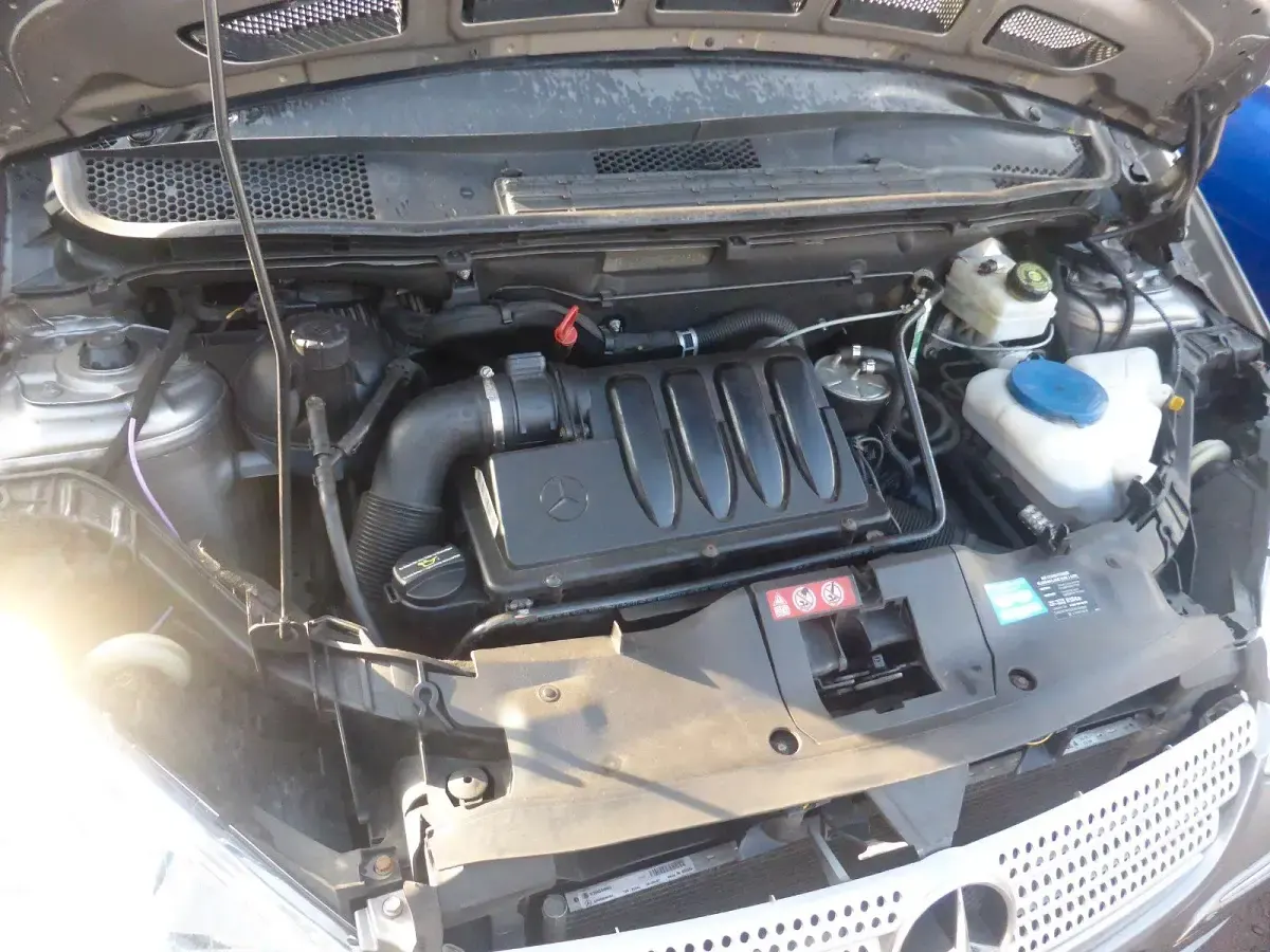 Gebraucht Mercedes A160 100 PS (73 kW) 2007 Braun Limousine