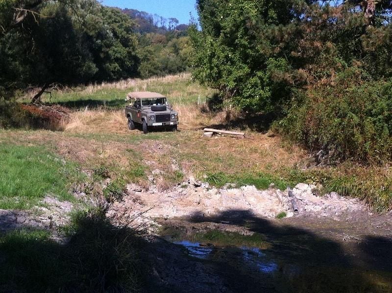 Gebraucht Land Rover Defender 113 PS (83 kW) 1995 Grau SUV