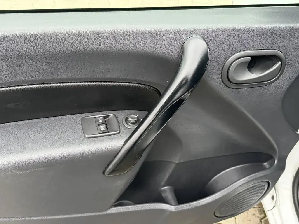 Gebraucht Renault Kangoo 95 PS (69 kW) 2021 Blanc mineral Van / Kleinbus