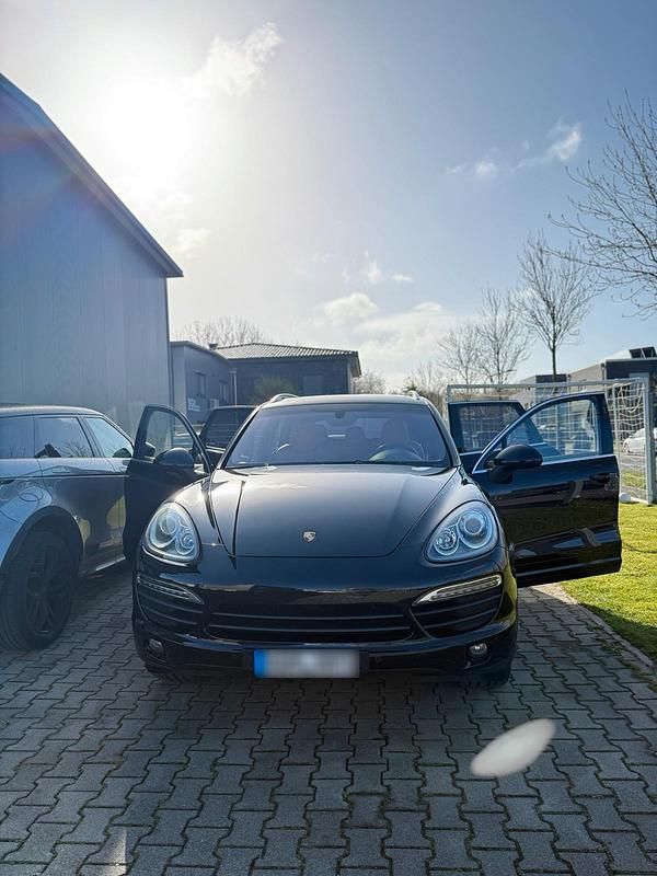 Gebraucht Porsche Cayenne S 400 PS (294 kW) 2012 Schwarz SUV