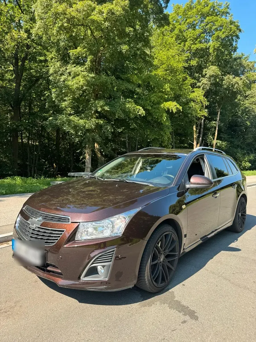 Gebraucht Chevrolet Cruze 163 PS (119 kW) 2013 Kombi