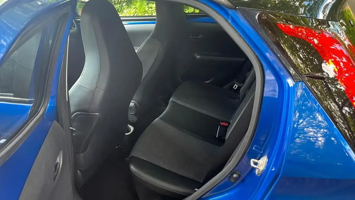 Gebraucht Toyota Aygo 72 PS (52 kW) 2019 Blau Kleinwagen