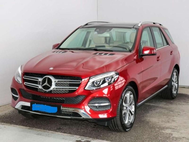 Rot Gebraucht 2016 Mercedes GLE350 Exclusive SUV | 37.900 € (Fairer Preis) - Bild 1/4