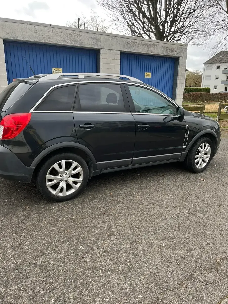 Gebraucht Opel Antara 177 PS (130 kW) 2017 Schwarz SUV