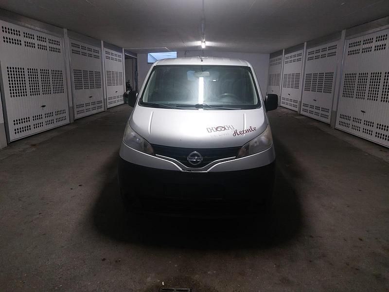 Silber Gebraucht 2010 Nissan NV200 Van / Kleinbus | 4.700 € (Superpreis) - Bild 1/4
