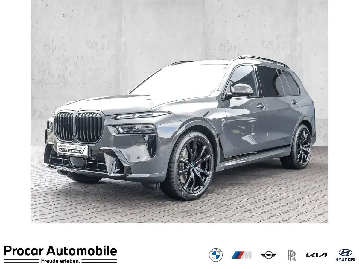 Gebraucht BMW X7 M Sport 360 PS (264 kW) 2025 SUV