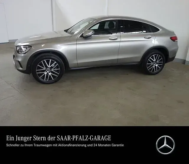 Second-hand Mercedes GLC300e 211 CP (155 kW) 2021 Argintiu Coupe