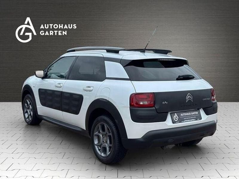 Gebraucht Citroën C4 Cactus Shine 99 PS (72 kW) 2016 Andere Kleinwagen