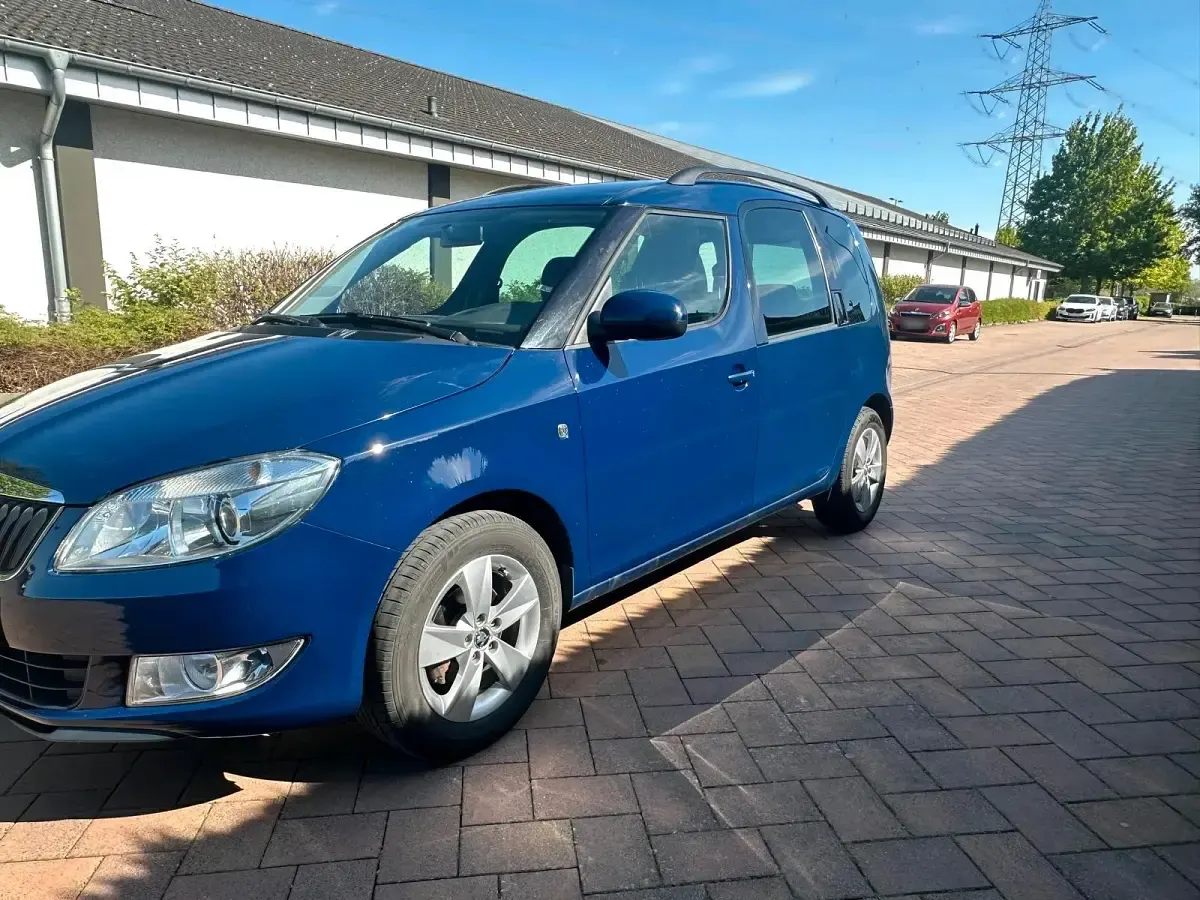 Gebraucht Skoda Roomster 86 PS (63 kW) 2014 Blau Van / Kleinbus