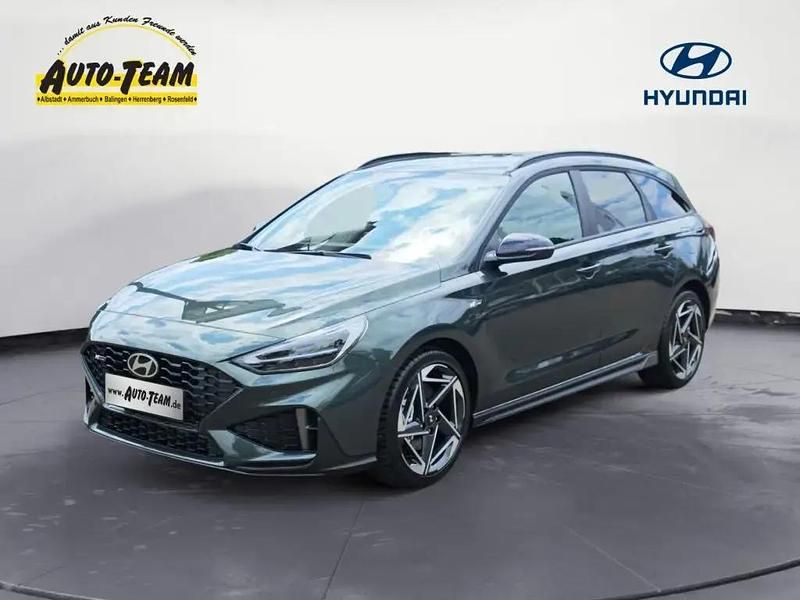 Grün Neu 2025 Hyundai i30 N Line Kombi | 33.200 € (Teuer) - Bild 1/4