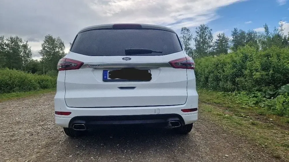 Używany Ford S-MAX Titanium 190 KM (139 kW) 2019 Biały Minivan