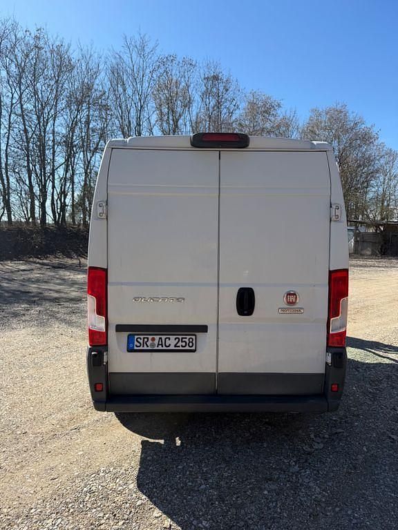 Gebraucht Fiat Ducato 131 PS (96 kW) 2015 Weiß Van