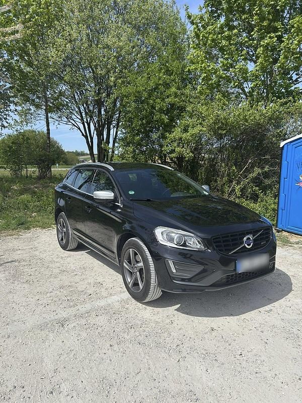 Gebraucht Volvo XC60 R-Design 180 PS (132 kW) 2014 Schwarz SUV