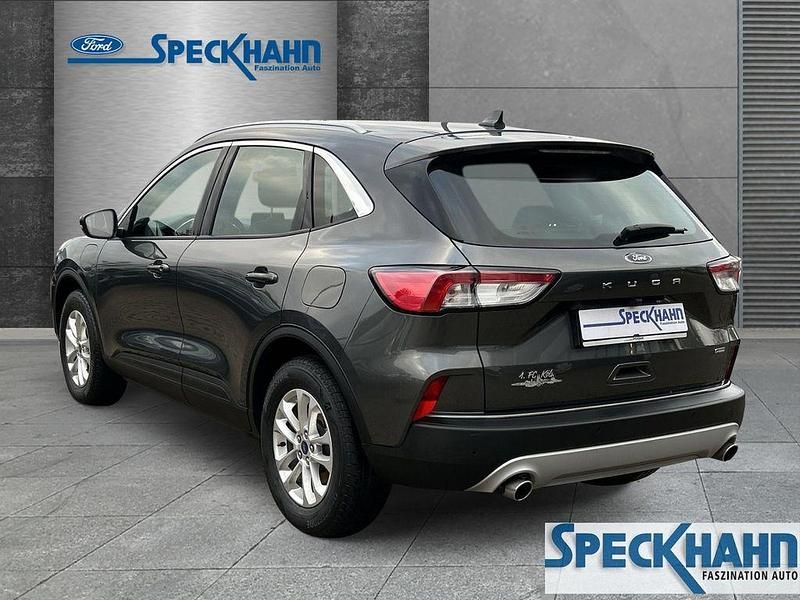 Gebraucht Ford Kuga Titanium 224 PS (164 kW) 2022 Grau SUV