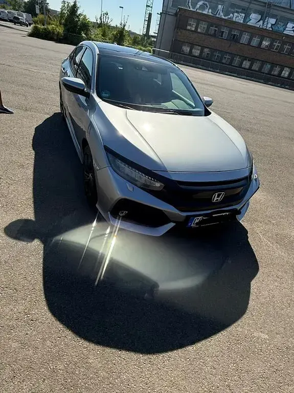 Gebraucht Honda Civic Sport Plus 182 PS (133 kW) 2018 Silber Limousine