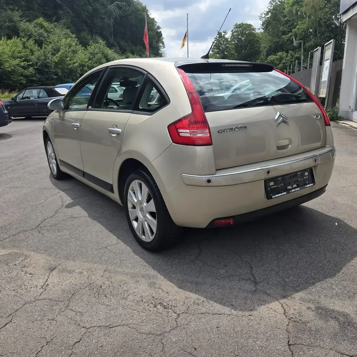 Gebraucht Citroën C4 136 PS (100 kW) 2006 Gold Limousine