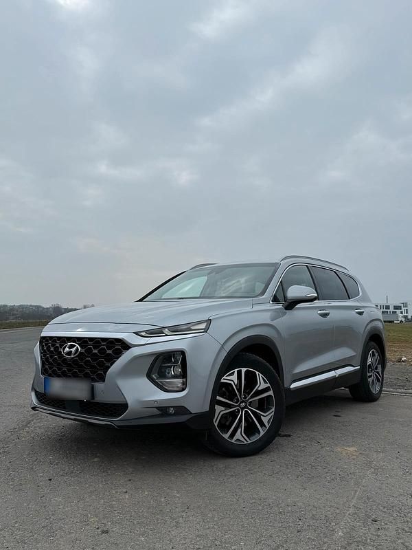 Gebraucht Hyundai Santa Fe 200 PS (147 kW) 2018 Silber SUV