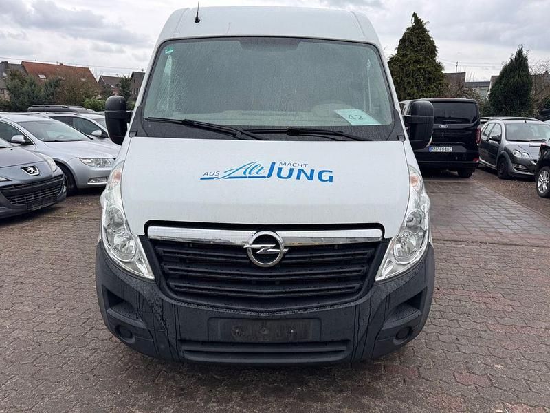 Gebraucht Opel Movano 131 PS (96 kW) 2017 Weiß Van / Kleinbus