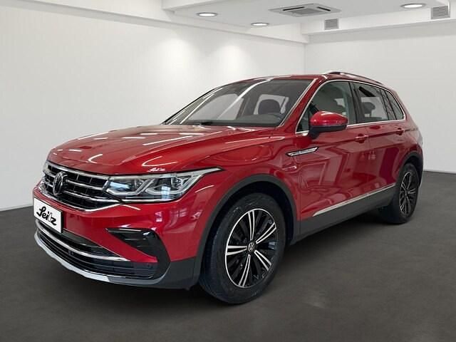 Gebraucht VW Tiguan Elegance 150 PS (110 kW) 2022 Rot SUV