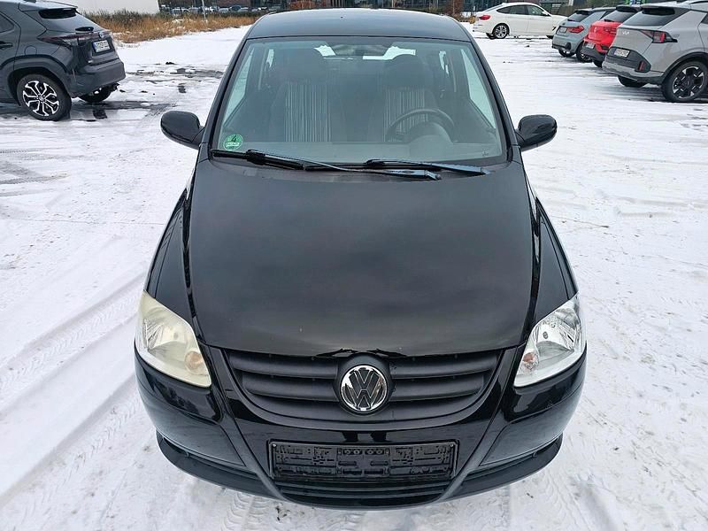 Second-hand VW Fox 55 CP (40 kW) 2005 Negru Hatchback