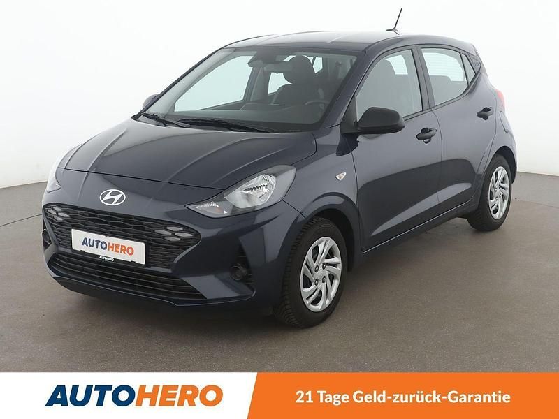 Grau Gebraucht 2023 Hyundai i10 Kleinwagen | 14.530 € (Fairer Preis) - Bild 1/3