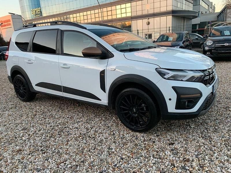 Weiß Gebraucht 2024 Dacia Jogger Extreme Van / Kleinbus | 14.999 € (Superpreis) - Bild 1/4