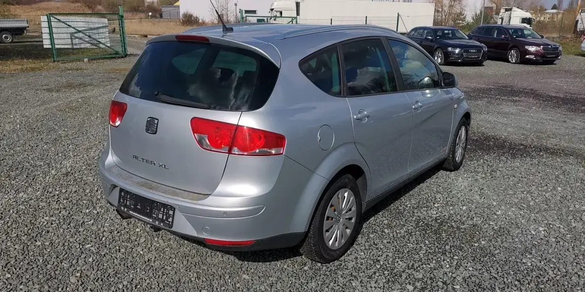 Gebraucht Seat Altea XL Copa 125 PS (91 kW) 2011 Silber Van / Kleinbus