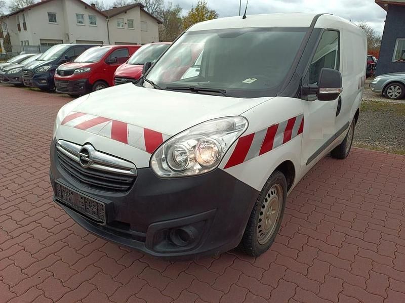 Gebraucht Opel Combo 95 PS (69 kW) 2014 Weiß Van / Kleinbus