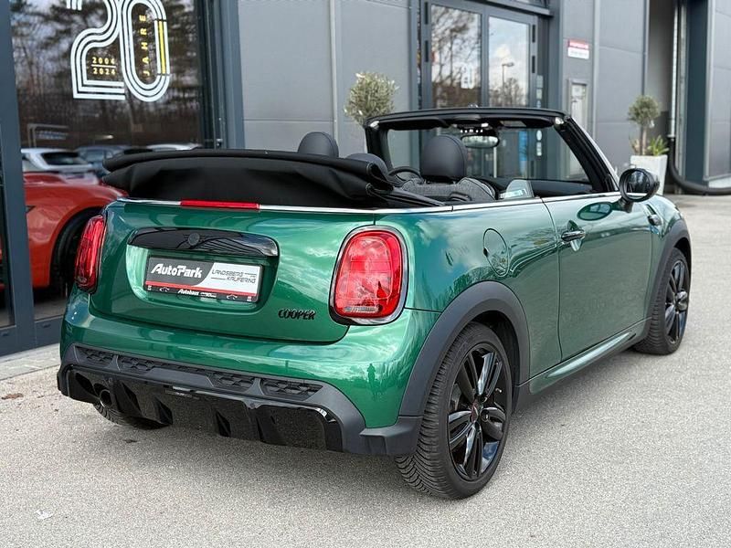 Gebraucht Mini John Cooper Works Cabriolet Premium 136 PS (100 kW) 2023 British racing green iv (metallic) Cabrio