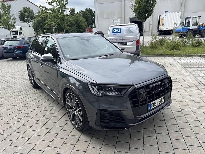 Grau Gebraucht 2023 Audi SQ7 Exclusive SUV | 79.950 € (Superpreis) - Bild 1/4